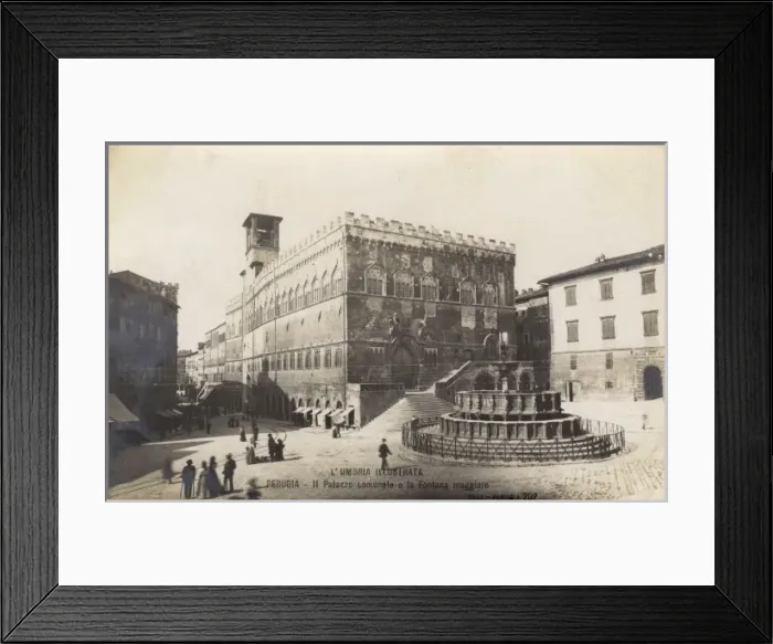 Framed Print : Perugia, Italy - Communal Palace Framed Print : Perugia, Italy - Communal Palace