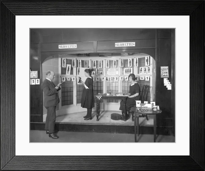 Framed Print : H. L. Oakley - silhouette artist Framed Print : H. L. Oakley - silhouette artist
