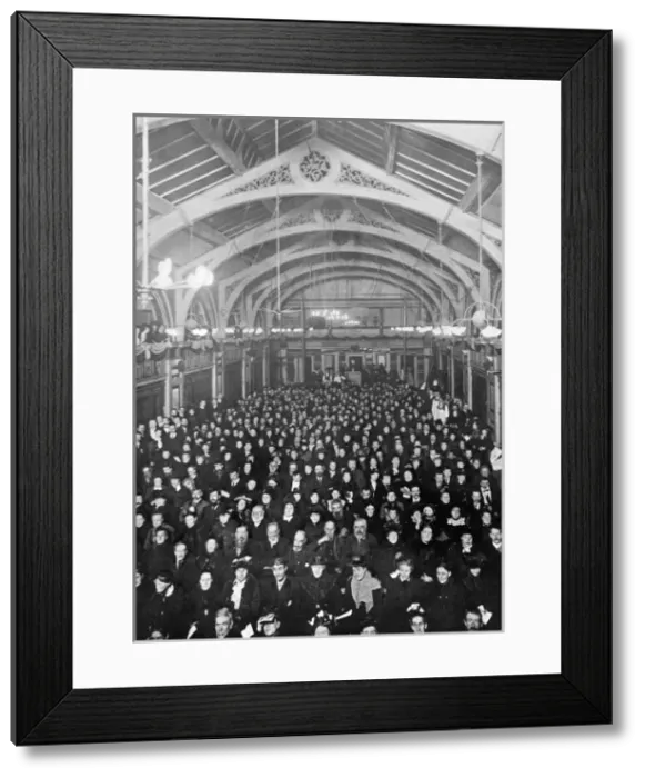 Framed Print : Church Army Banquet at the Marylebone Baths Framed Print : Church Army Banquet at the Marylebone Baths