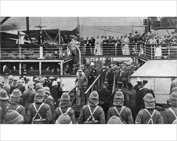 The arrival of Lord Roberts and Lord Kitchener at Cape Town