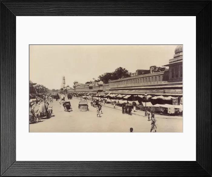 Framed Print : The Sadar Bazaar, Delhi, India Framed Print : The Sadar Bazaar, Delhi, India