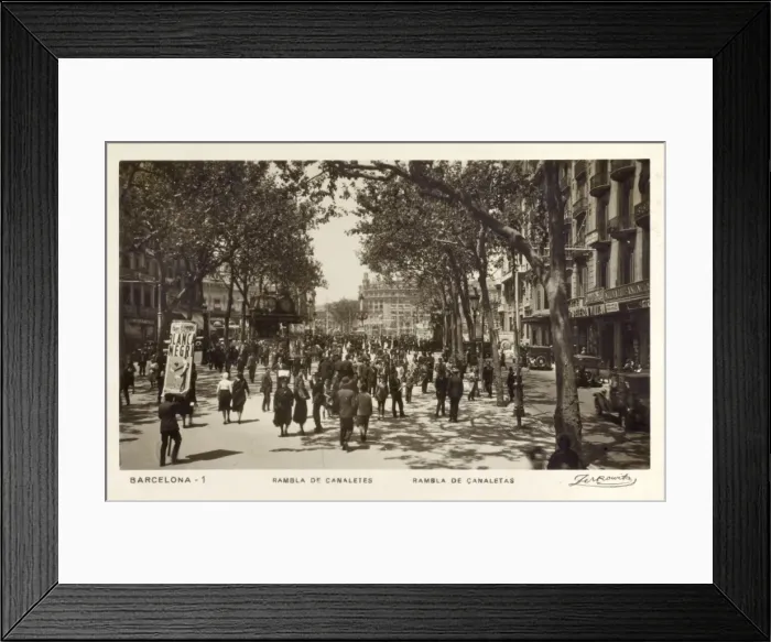 Framed Print : Las Ramblas, Barcelona, Spain Framed Print : Las Ramblas, Barcelona, Spain