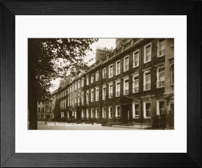 Framed Print : Bath, Somerset, England - Pratts Hotel Framed Print : Bath, Somerset, England - Pratts Hotel