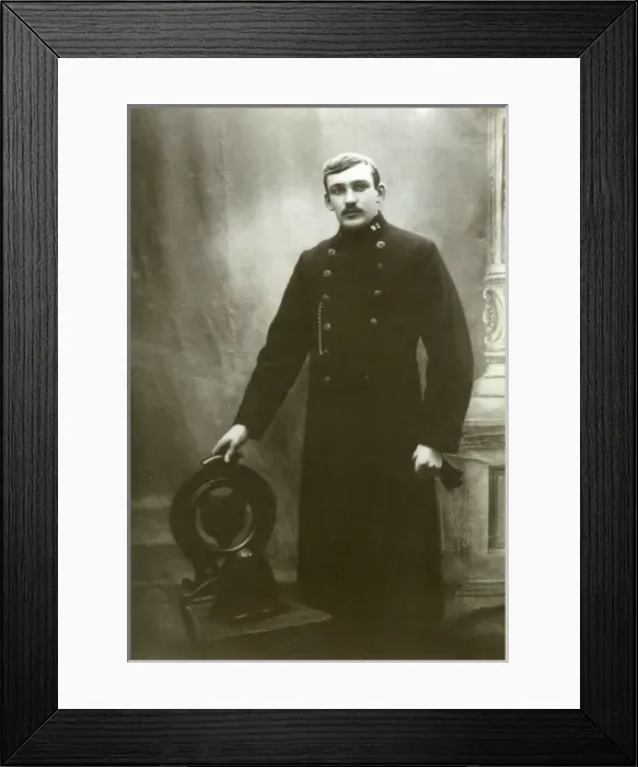 Framed Print : Metropolitan Police officer in studio portrait Framed Print : Metropolitan Police officer in studio portrait