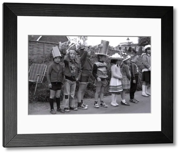 Framed Print : Celebrating the Silver Jubilee of Queen Elizabeth II Framed Print : Celebrating the Silver Jubilee of Queen Elizabeth II