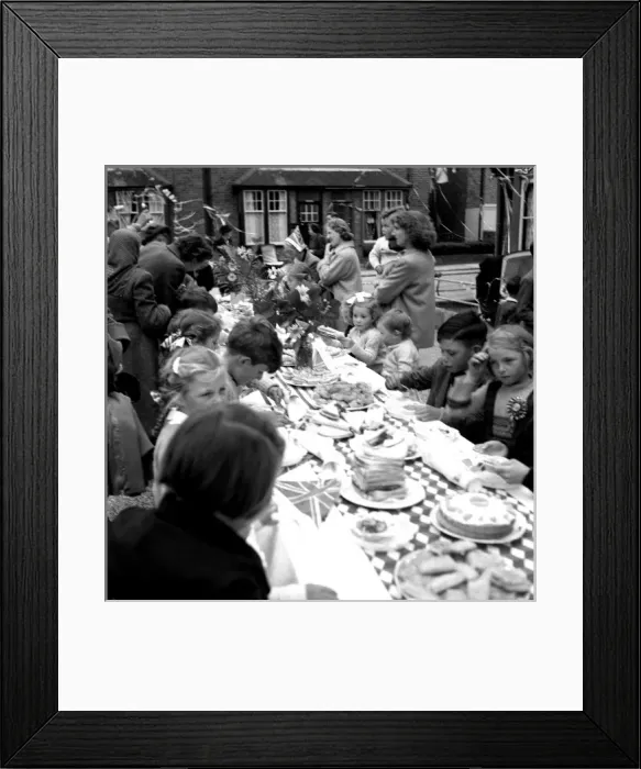 Framed Print : Coronation street party, Walton-on-the-Naze, Essex Framed Print : Coronation street party, Walton-on-the-Naze, Essex