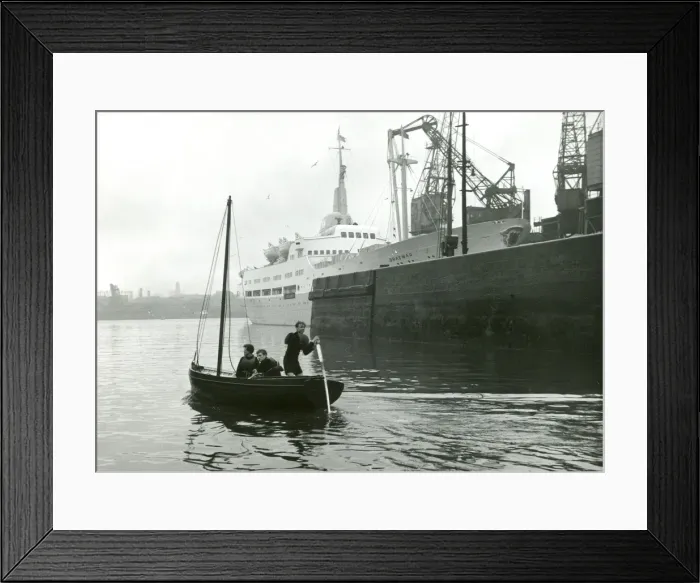 Framed Print : Tynemouth Sea Scouts alongside MV Braemar Framed Print : Tynemouth Sea Scouts alongside MV Braemar