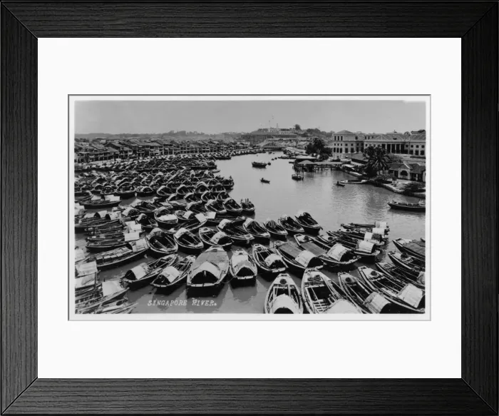 Framed Print : Boats on the Singapore River, Singapore Framed Print : Boats on the Singapore River, Singapore