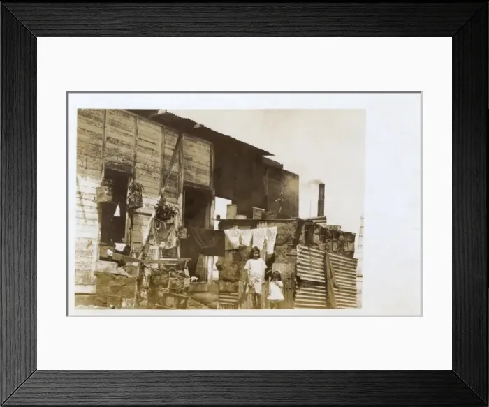 Framed Print : Argentinian Slum Dwelling Framed Print : Argentinian Slum Dwelling