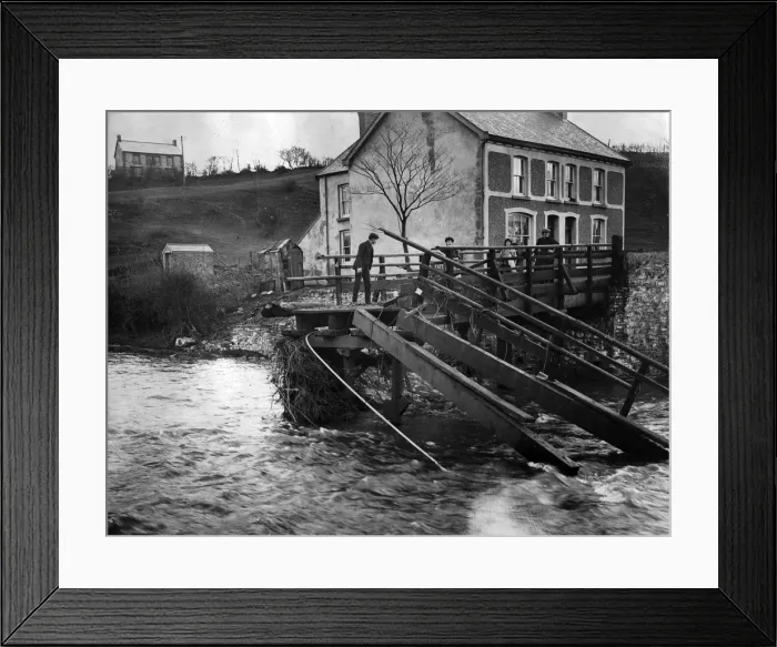 Framed Print : Scene of Welsh floods with damaged bridge, Aberdare Framed Print : Scene of Welsh floods with damaged bridge, Aberdare