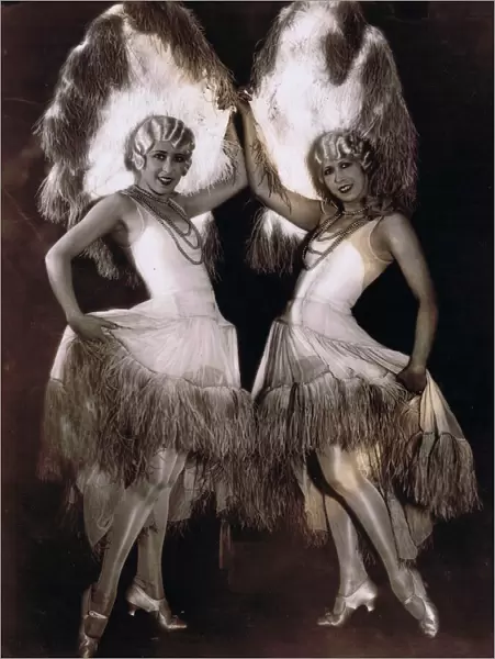 The American dancing act of the Lorraine Sisters, USA, late