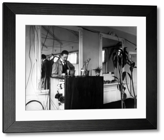 Framed Print : Emile Lowitz demonstration at Royal Botanic Society Framed Print : Emile Lowitz demonstration at Royal Botanic Society