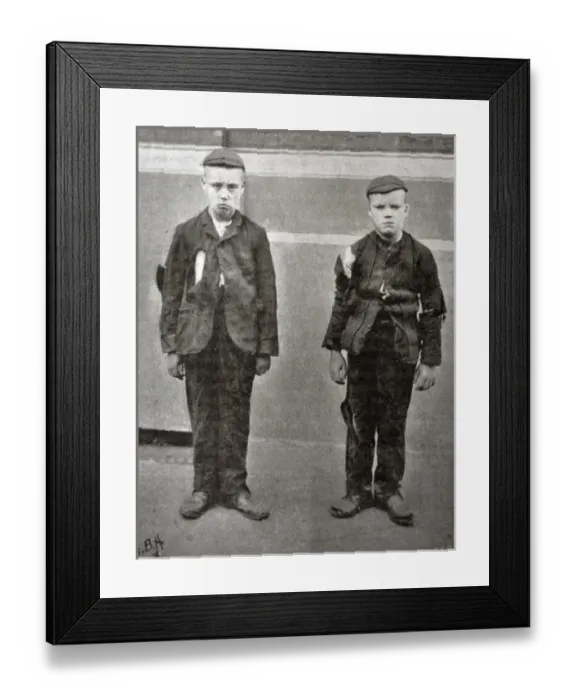 Framed Print : New arrivals at Truant School, Highbury Grove Framed Print : New arrivals at Truant School, Highbury Grove
