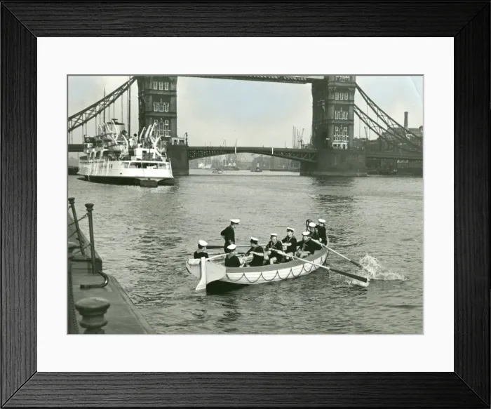Framed Print : Sea Scouts in a whaler near Tower Bridge, London Framed Print : Sea Scouts in a whaler near Tower Bridge, London