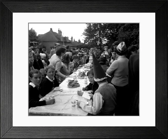 Framed Print : Coronation street party, Walton-on-the-Naze, Essex Framed Print : Coronation street party, Walton-on-the-Naze, Essex