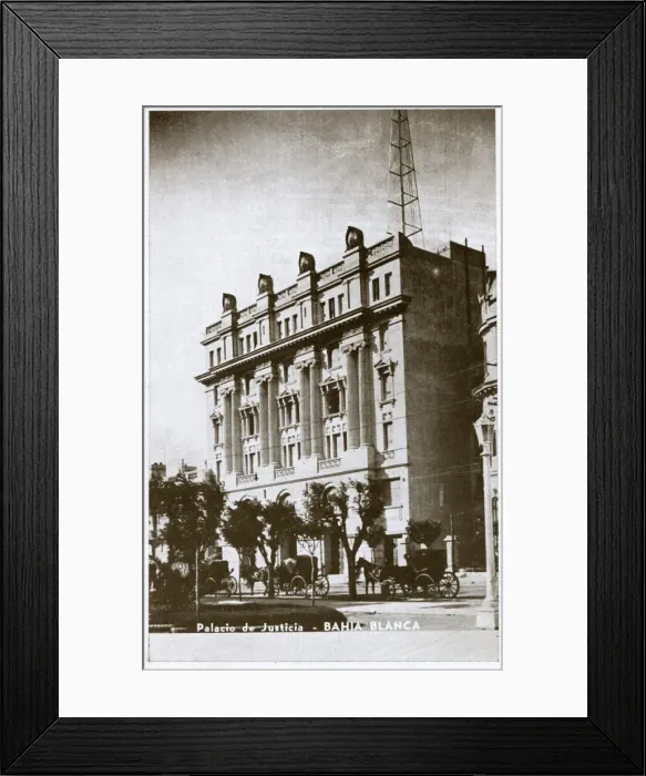 Framed Print : Palace of Justice, Bahia Blanca, Argentina Framed Print : Palace of Justice, Bahia Blanca, Argentina