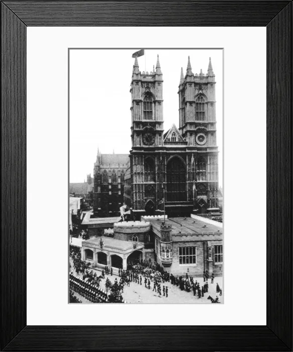 Framed Print : Annexe built on Westminster Abbey for George V coronation Framed Print : Annexe built on Westminster Abbey for George V coronation