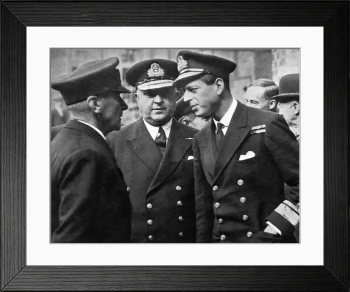 Framed Print : Duke of Kent tours naval shipyards, 1939 Framed Print : Duke of Kent tours naval shipyards, 1939