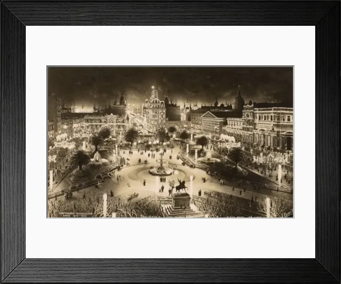 Framed Print : Plaza Mayo - Buenos Aires, Argentina Framed Print : Plaza Mayo - Buenos Aires, Argentina