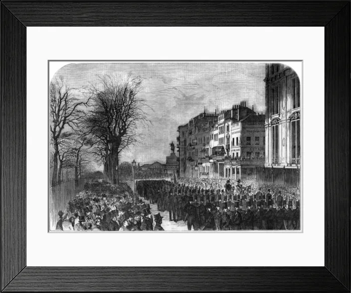 Framed Print : Duke of Wellington funeral procession, Piccadilly Framed Print : Duke of Wellington funeral procession, Piccadilly