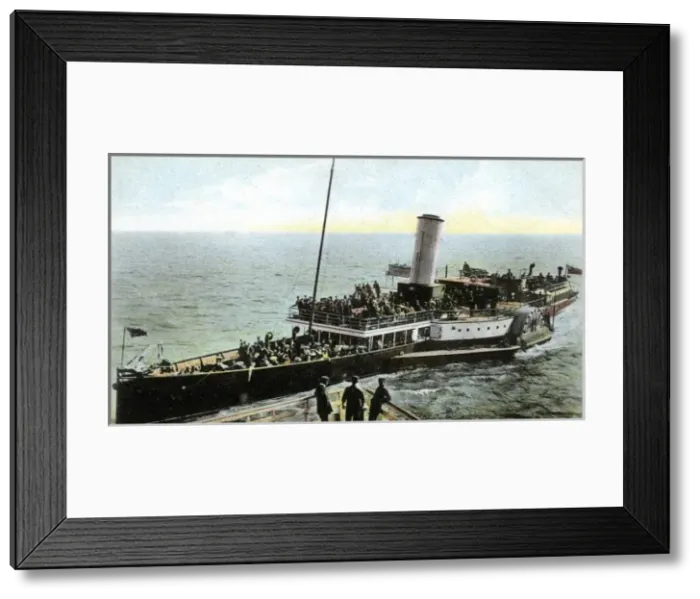 Framed Print : Walton Belle Paddle Steamship, Walton, Essex Framed Print : Walton Belle Paddle Steamship, Walton, Essex
