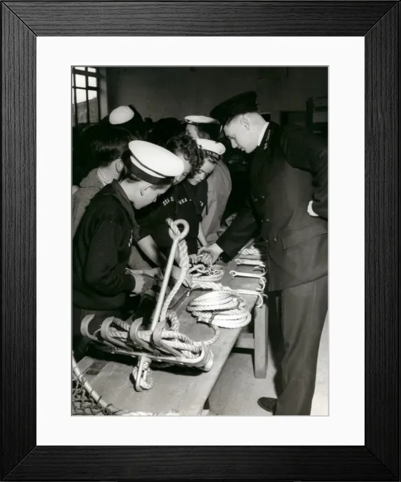 Framed Print : River Police instructing Sea Scouts, London Framed Print : River Police instructing Sea Scouts, London