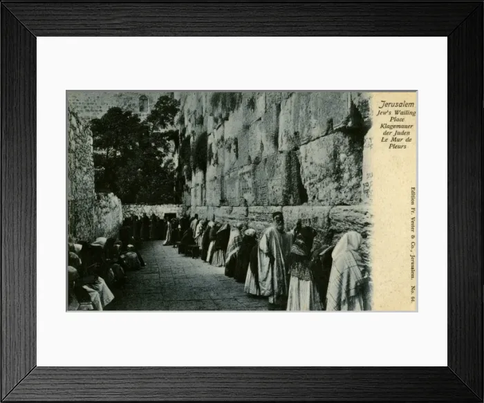 Framed Print : People at the Wailing Wall, Jerusalem Framed Print : People at the Wailing Wall, Jerusalem