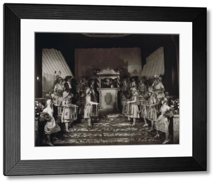 Framed Print : Elsa MacFarlane and Basil Howes and in the Midnight Follies Framed Print : Elsa MacFarlane and Basil Howes and in the Midnight Follies