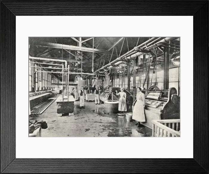 Framed Print : Joyce Green Hospital - staff washhouse Framed Print : Joyce Green Hospital - staff washhouse