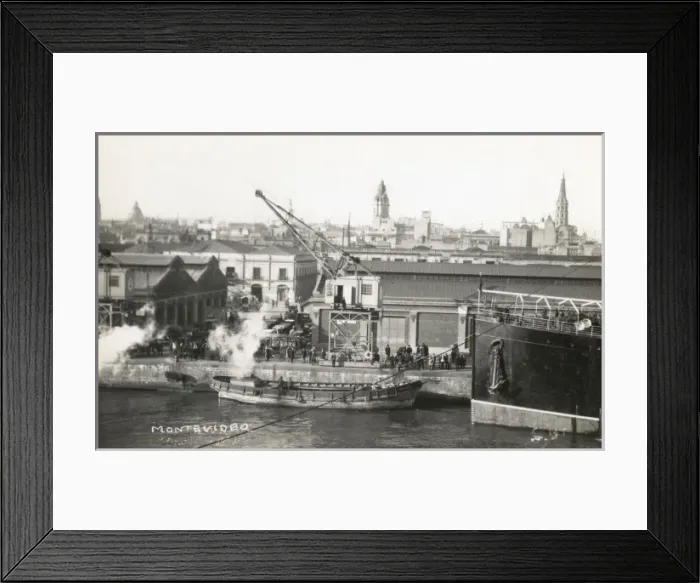Framed Print : Harbour and docks at Montevideo, Uruguay Framed Print : Harbour and docks at Montevideo, Uruguay