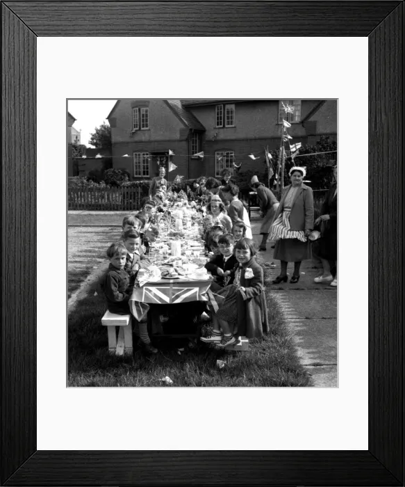 Framed Print : Coronation street party, Walton-on-the-Naze, Essex Framed Print : Coronation street party, Walton-on-the-Naze, Essex