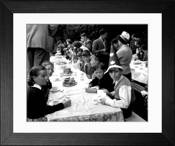 Framed Print : Coronation street party, Walton-on-the-Naze, Essex Framed Print : Coronation street party, Walton-on-the-Naze, Essex