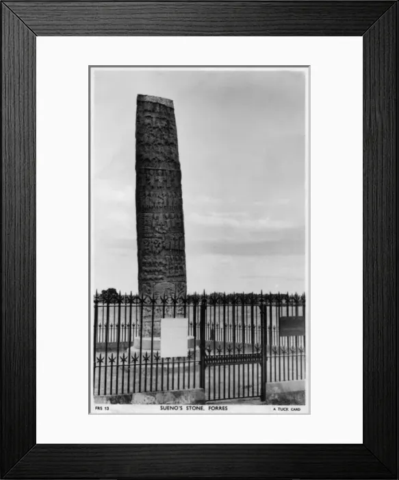 Framed Print : Suenos Stones - Forres Framed Print : Suenos Stones - Forres