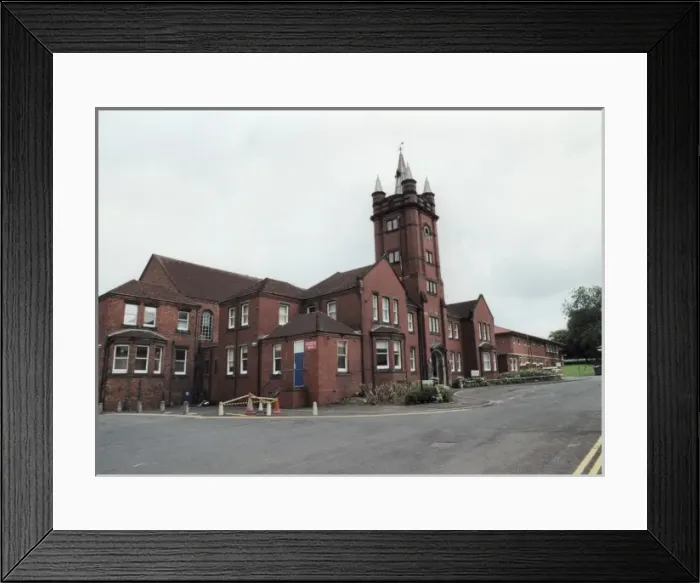 Framed Print : Wolverhampton Union Workhouse, Staffordshire Framed Print : Wolverhampton Union Workhouse, Staffordshire
