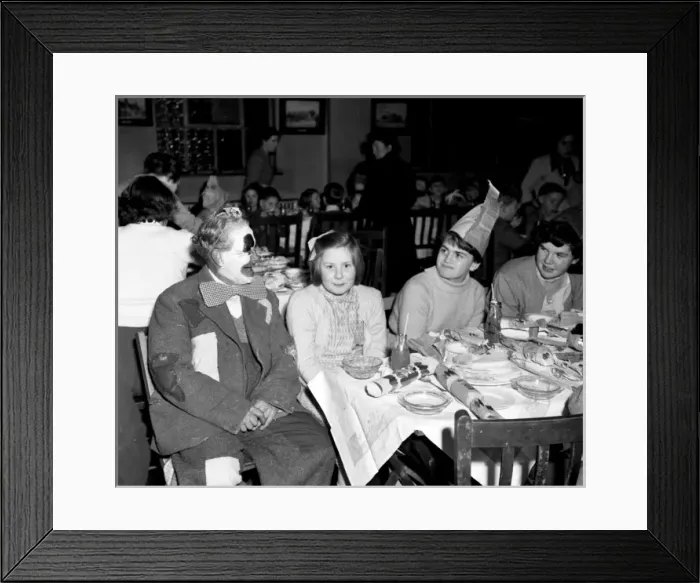 Framed Print : Childrens Christmas Party, Walton-on-the-Naze, Essex Framed Print : Childrens Christmas Party, Walton-on-the-Naze, Essex