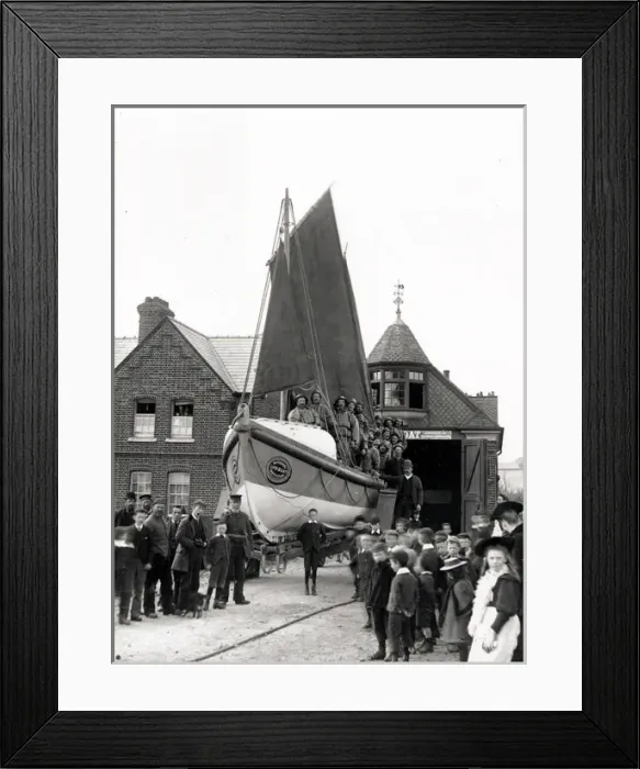 Framed Print : Honourable Artillery Company lifeboat, Walton, Essex Framed Print : Honourable Artillery Company lifeboat, Walton, Essex