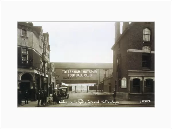 Entrance to Tottenham Hotspur football ground, c. 1906