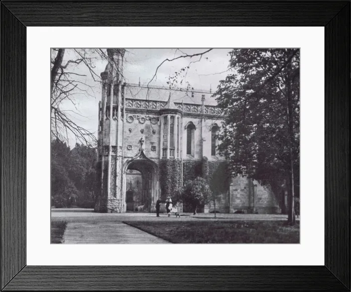 Framed Print : The imposing entrance to Highcliffe Castle, Gordon Selfridge Framed Print : The imposing entrance to Highcliffe Castle, Gordon Selfridge