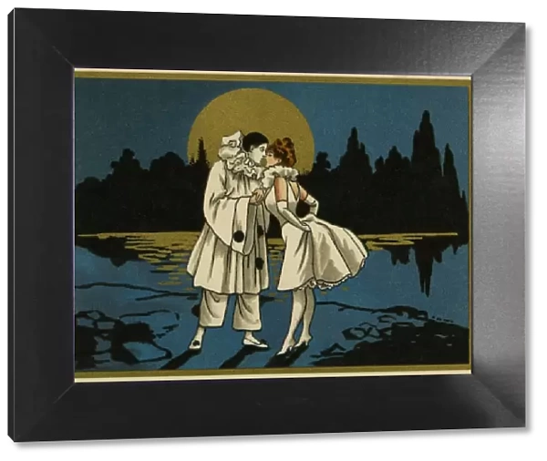 Pierrot and pierrette in the moonlight