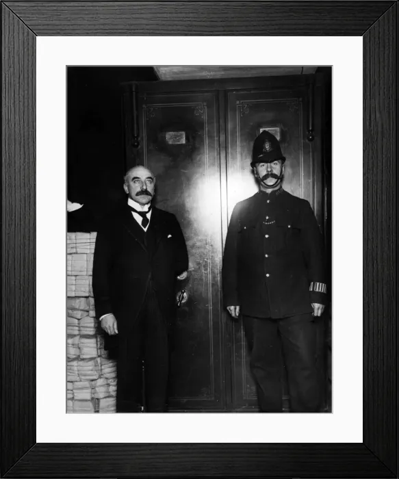 Framed Print : Police guard MP at 5, 000 slate club share out