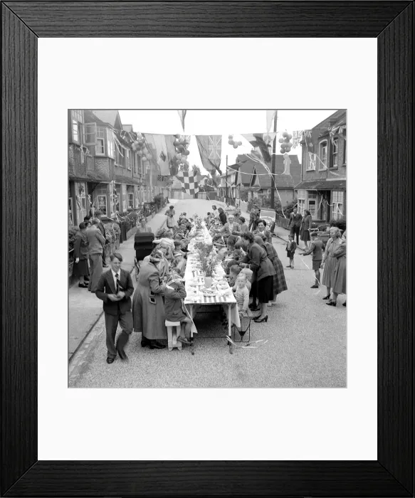 Framed Print : Coronation street party, Walton-on-the-Naze, Essex Framed Print : Coronation street party, Walton-on-the-Naze, Essex