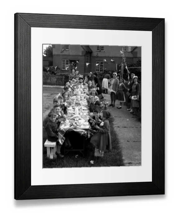 Framed Print : Coronation street party, Walton-on-the-Naze, Essex Framed Print : Coronation street party, Walton-on-the-Naze, Essex