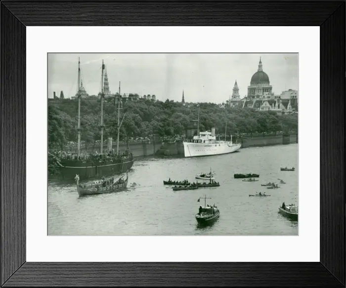 Framed Print : RSS Discovery and Danish Long Boat, London Framed Print : RSS Discovery and Danish Long Boat, London