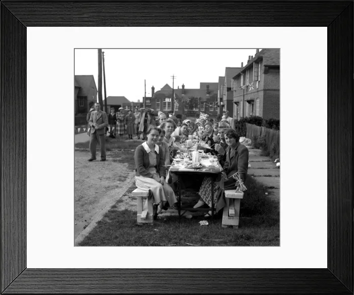 Framed Print : Coronation street party, Walton-on-the-Naze, Essex Framed Print : Coronation street party, Walton-on-the-Naze, Essex