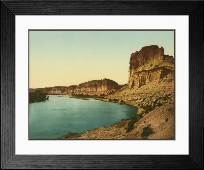 Framed Print : Bluffs of the Green River Framed Print : Bluffs of the Green River