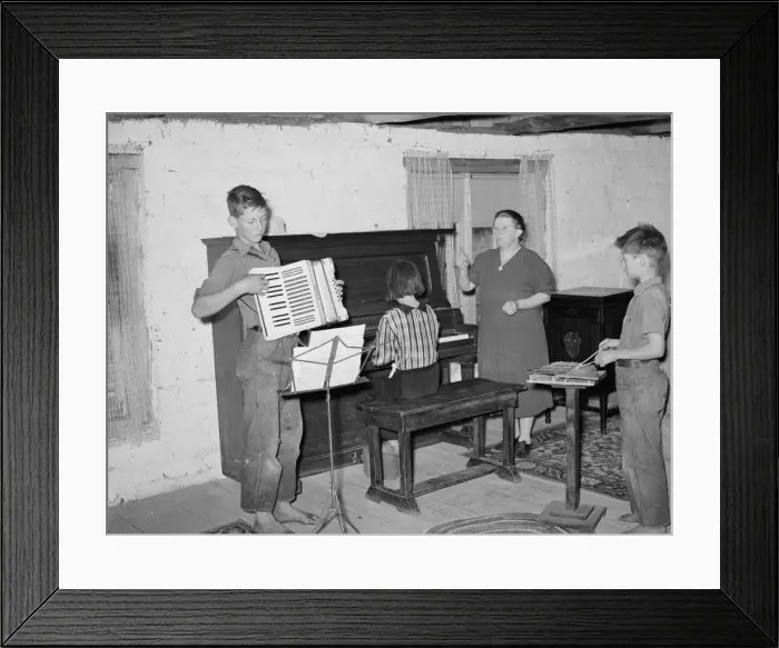 Framed Print : Wife of a homesteader with her WPA (Work Projects Administra Framed Print : Wife of a homesteader with her WPA (Work Projects Administra