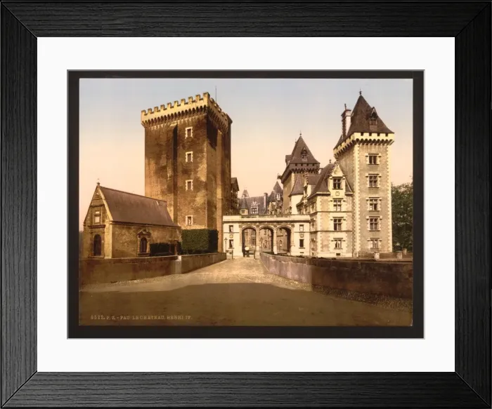 Framed Print : The castle of Henry IV, Pau, Pyrenees, France Framed Print : The castle of Henry IV, Pau, Pyrenees, France