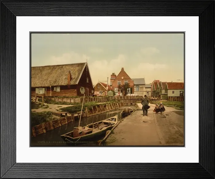 Framed Print : Kerkenbuurt, near the church, Marken Island, Holland Framed Print : Kerkenbuurt, near the church, Marken Island, Holland