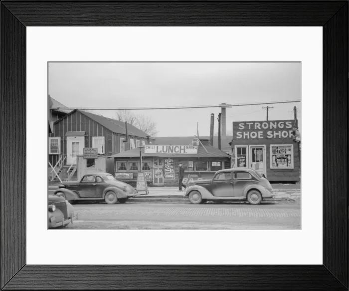 Framed Print : Side street, Salem, Illinois Framed Print : Side street, Salem, Illinois
