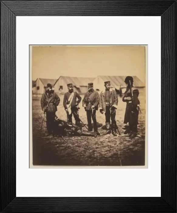 Framed Print : Lieutenant Colonel Munro & officers of the 39th Regiment